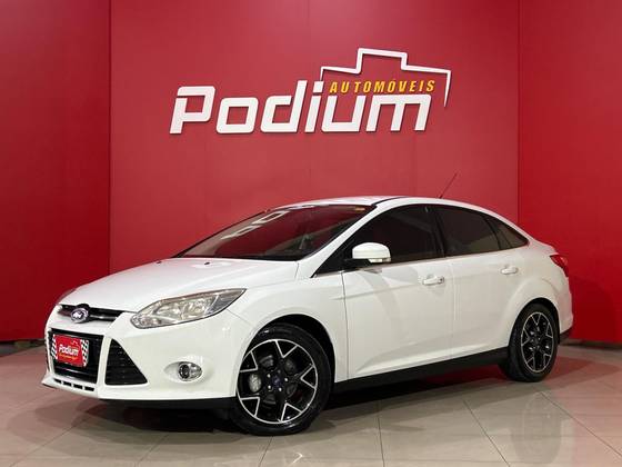 FORD FOCUS 2.0 TITANIUM PLUS SEDAN 16V FLEX 4P POWERSHIFT